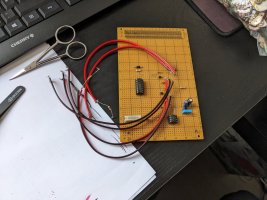 circuitboard_trafficlight.jpg